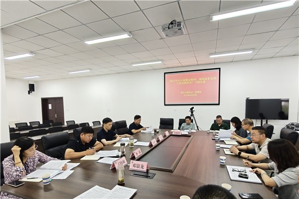 郑州市南水北调工程运行保障中心党总支部书记为党员干部讲授专题党课.jpg