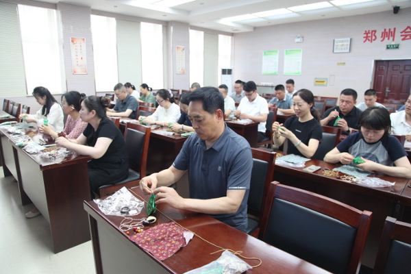 图2.JPG